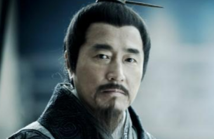历史典故之萧何自污出自于哪里？它的哲学道理是什么？
