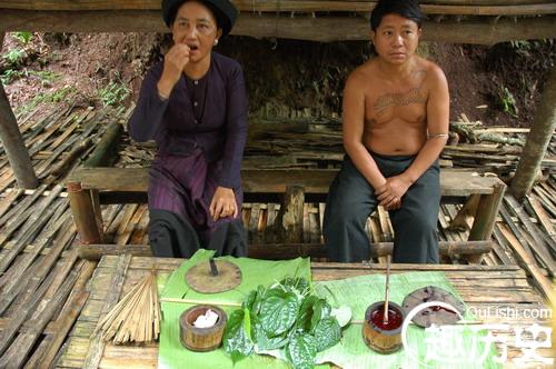 基诺族婚俗 基诺族新郎是怎样接新娘的