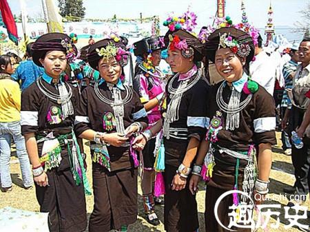 德昂族舞蹈简介 德昂族的民间舞蹈有哪些?