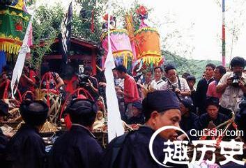 水族敬霞节 水族为何十二年一祭敬霞节