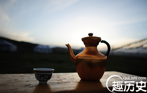 藏族饮食 藏族酥油茶的制作工艺与作用