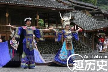 苗族服饰是什么样的？苗族人们日常服饰简介