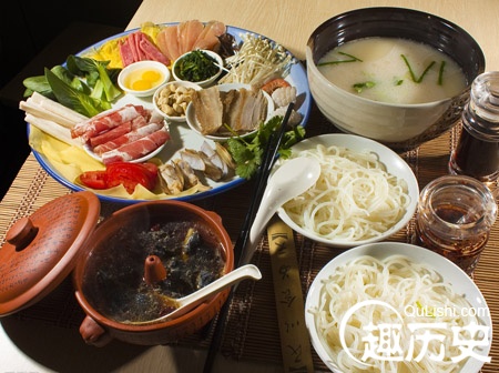 过桥米线的由来 传统小吃过桥米线怎么来的