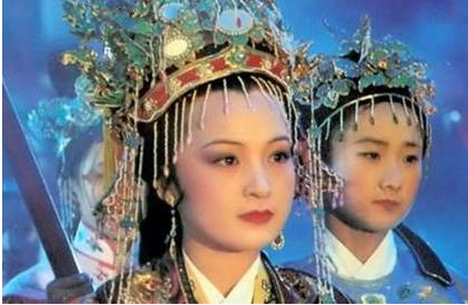 红楼梦中贾元春嫁给了哪个皇帝？贾元春死后贾府怎么了？