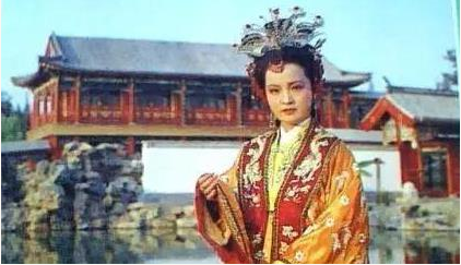 红楼梦中贾元春嫁给了哪个皇帝？贾元春死后贾府怎么了？