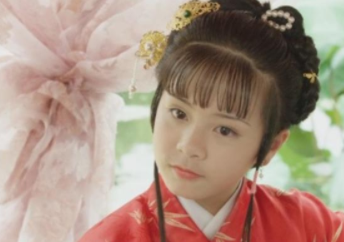 《红楼梦》袭人有哪些优缺点？一个丫鬟为何总使小性子？