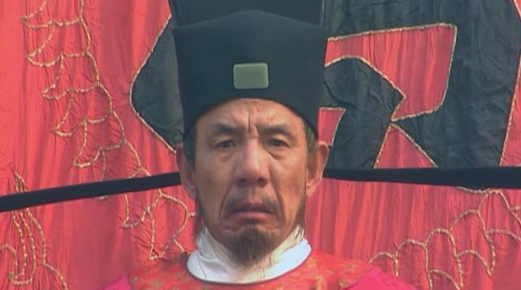董超和薛霸为何要折磨林冲？押送林冲真是为难他们了！