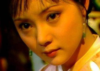 红楼梦里的夏金桂是个悍妇，但有个人她也不敢惹！