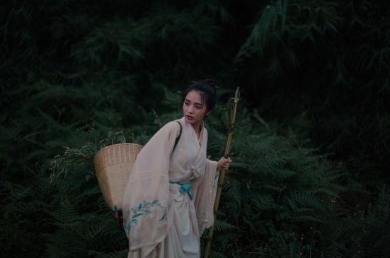 唐朝一首经典的告白诗,作者是才女也是尼姑
