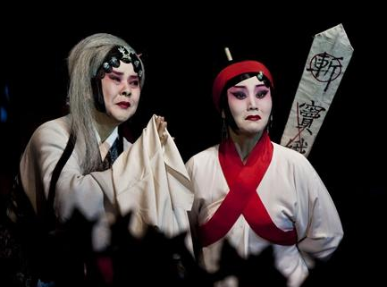 《窦娥冤》的作者是谁?《窦娥冤》讲诉了一个什么样的故事?