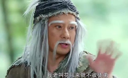 郭靖的武力值有多高？把他放在倚天屠龙记中的话，是什么水平？