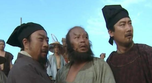 《水浒传》中吴用宋江为何器重李逵？鲁智深武松却只能坐冷板凳？