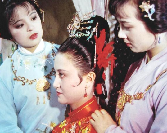 《红楼梦》贾迎春为何嫁后一年就被折磨致死？贾迎春的死因到底是什么？