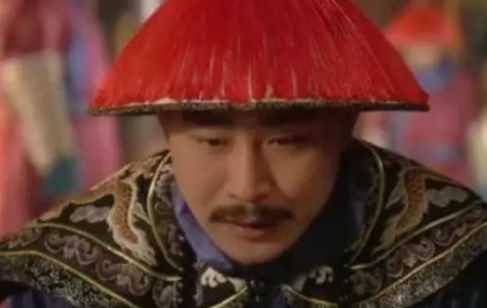 这家祖坟上长了一棵树,风水大臣:后代必出天子!慈禧:把树拔了